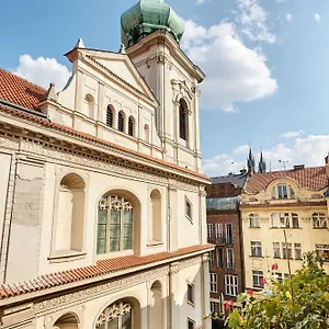 Old Town & Parking Assistance Accommodatie bij particulieren Praag