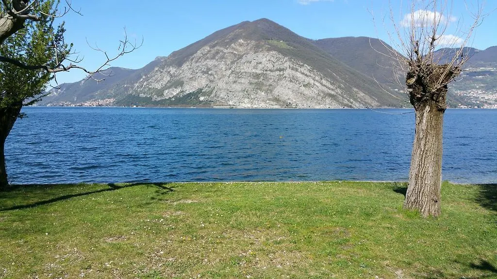 Camping Pilzone Исео Кемпинг
