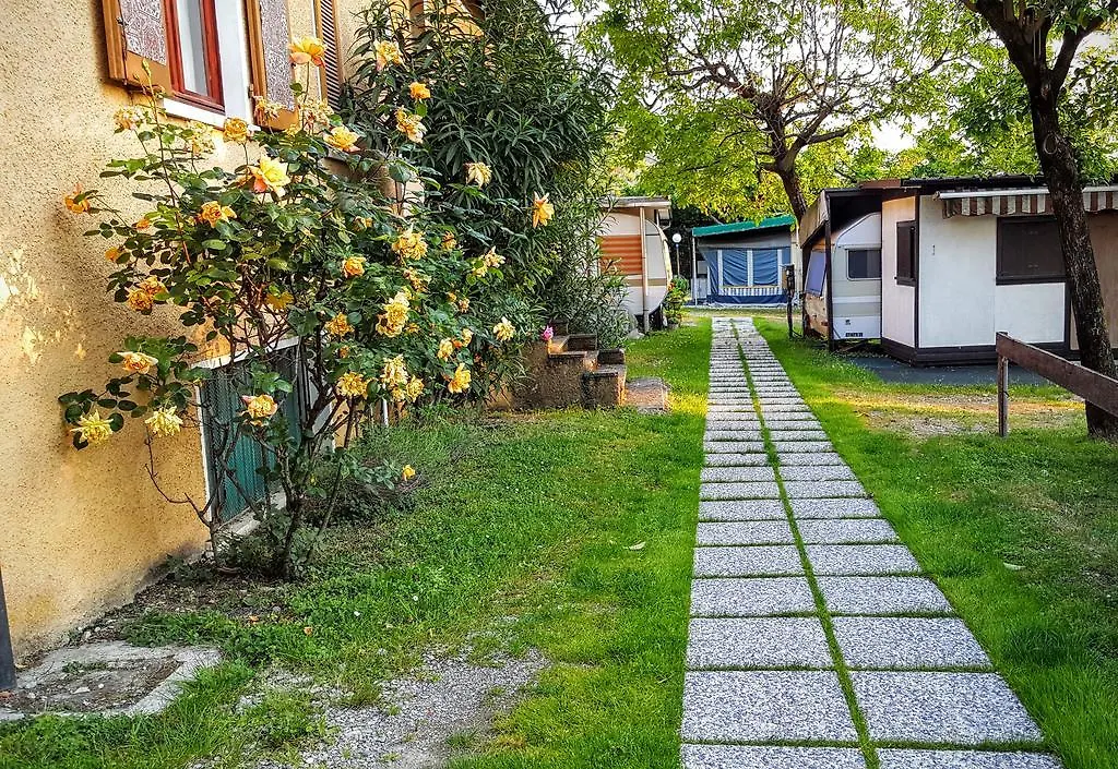 Camping Pilzone Исео